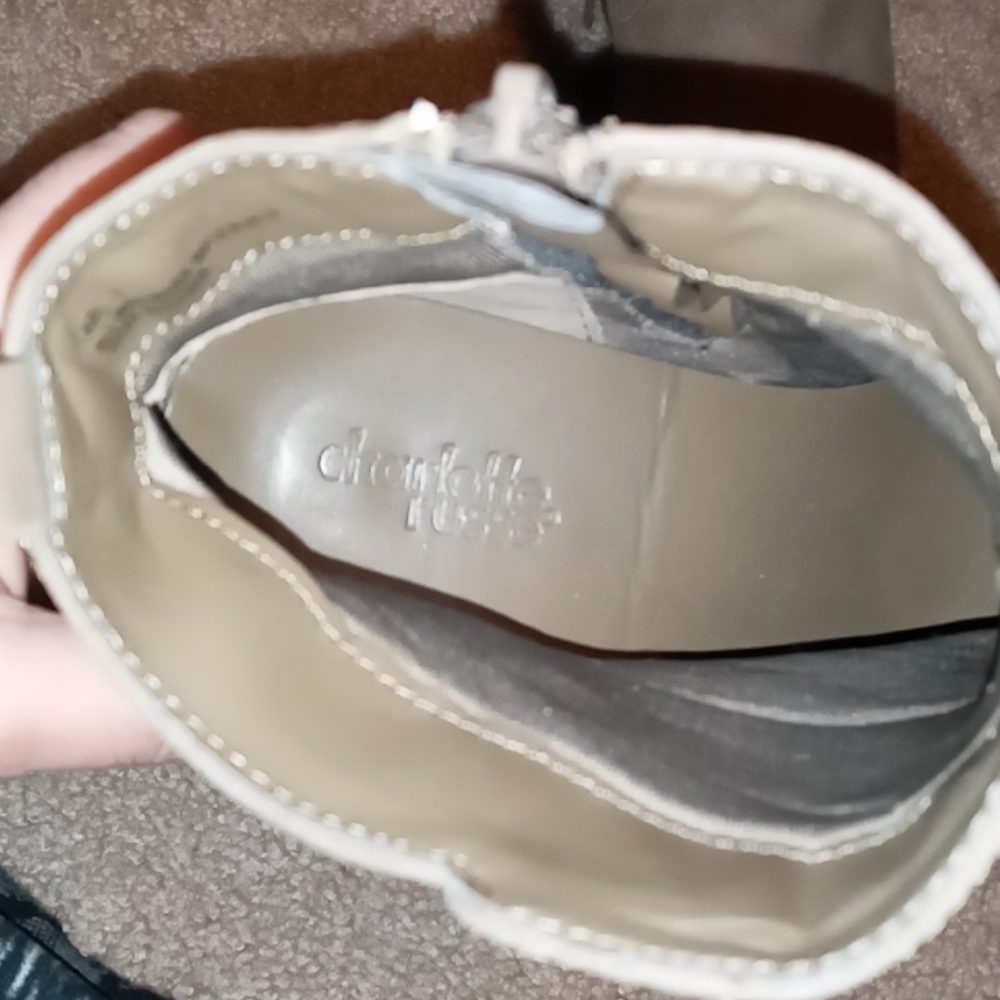 Booties - Picture 3 of 4